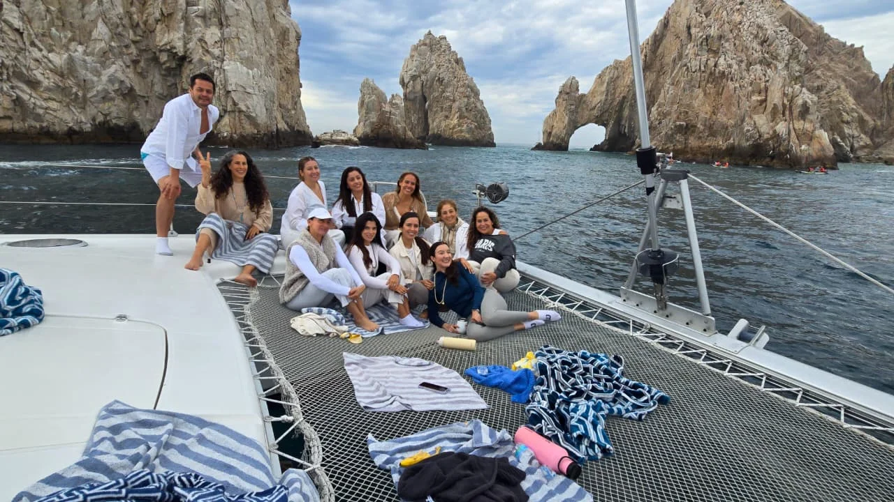Blue Lagoon catamaran tours cabo